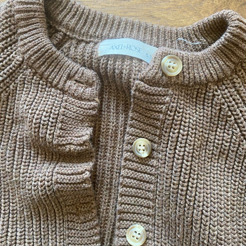 Axel & Rose 2 Outfits